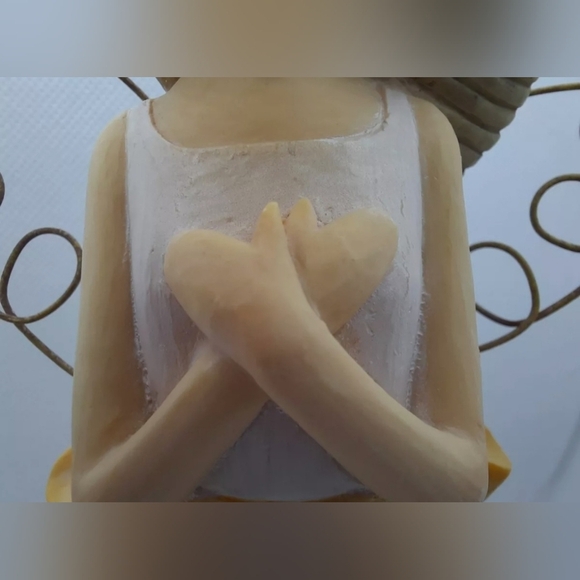 Angel Figurine with Inspirational Quote - Picture 7 of 10
